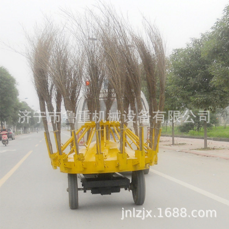 全自动牵引式扫路机扫把自动收放