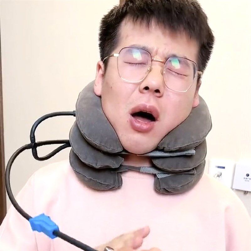 颈椎牵引器充气式护颈矫正脖子颈托病家用新型拉伸复位治疗富贵包