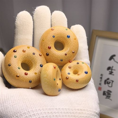 向暖老料玉竹镶嵌珠宝玛瑙皓石甜甜圈面包圈高抛高密金蟾配饰文玩