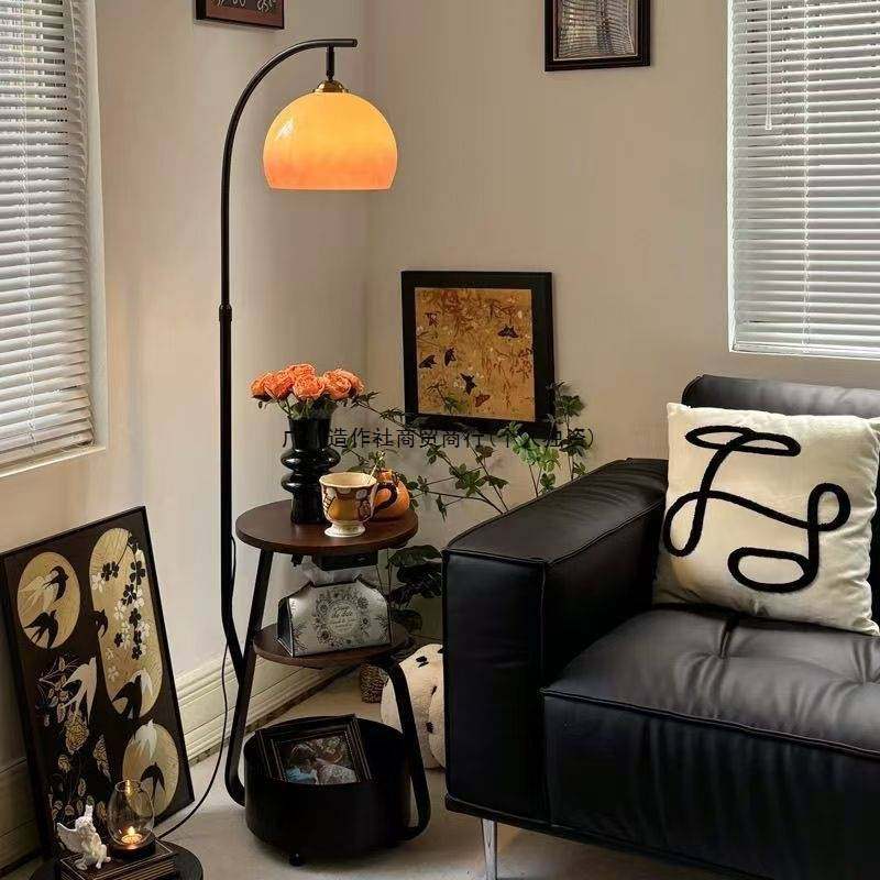 中古风柚子落地灯客厅沙发旁氛围感茶几复古美式卧室床头柜一体灯