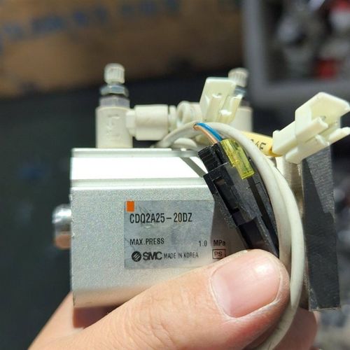 韩国气缸 CDQ2A25-20DZ 大压力1.0MP