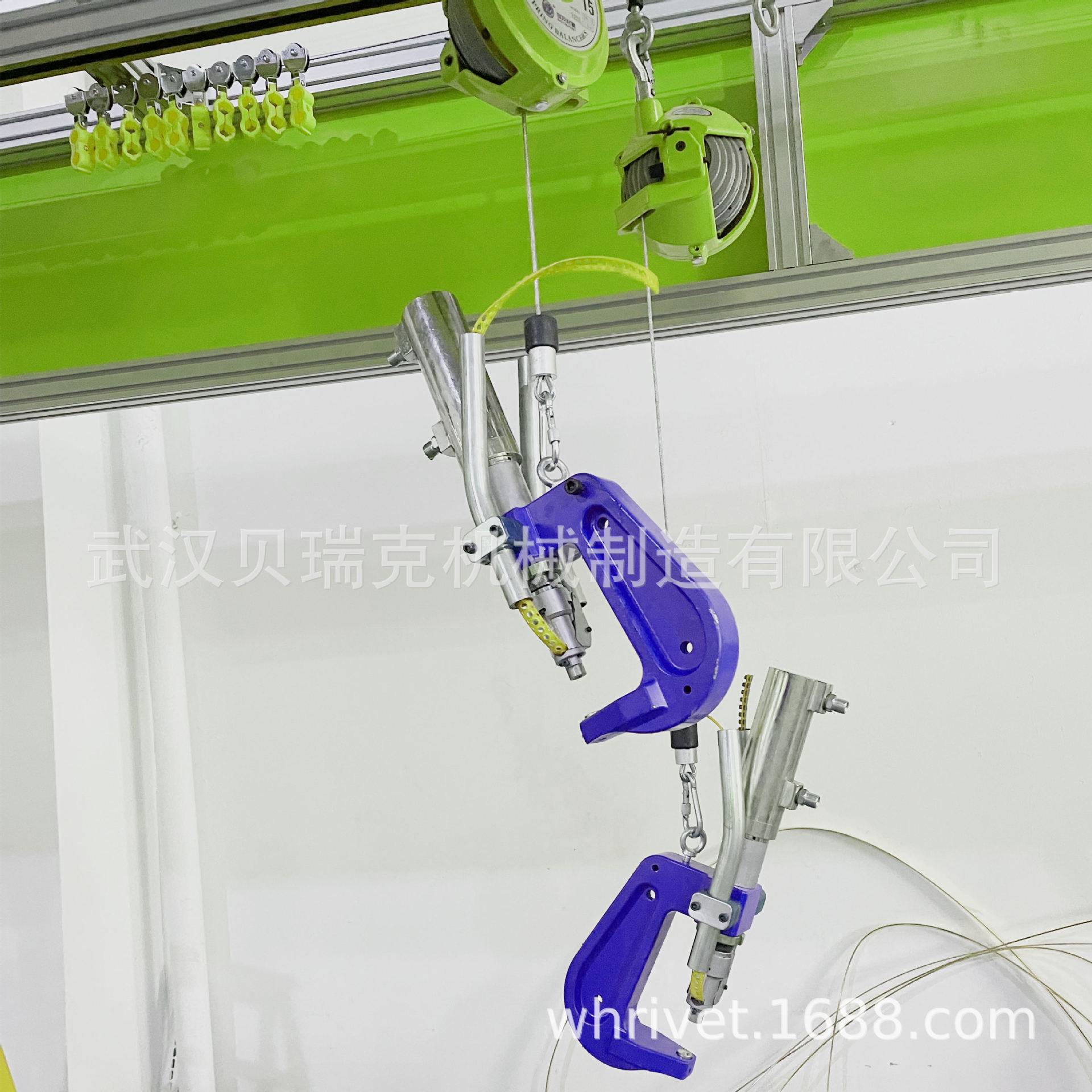 贝瑞克母线槽自冲铆钉机使用方法气动铆钉机