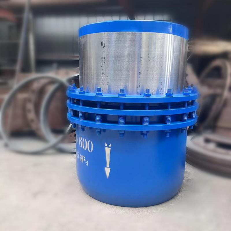 不套锈钢双保温TTB-B免维护直弹性筒补偿器双向埋套注油平衡式筒