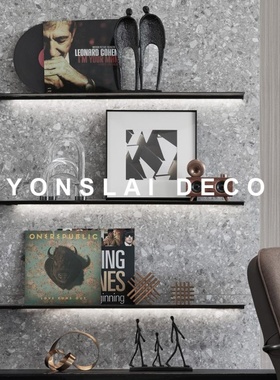 简约现代样板间书房书柜玄关摆件组合抽象人物雕塑黑胶唱片装饰品