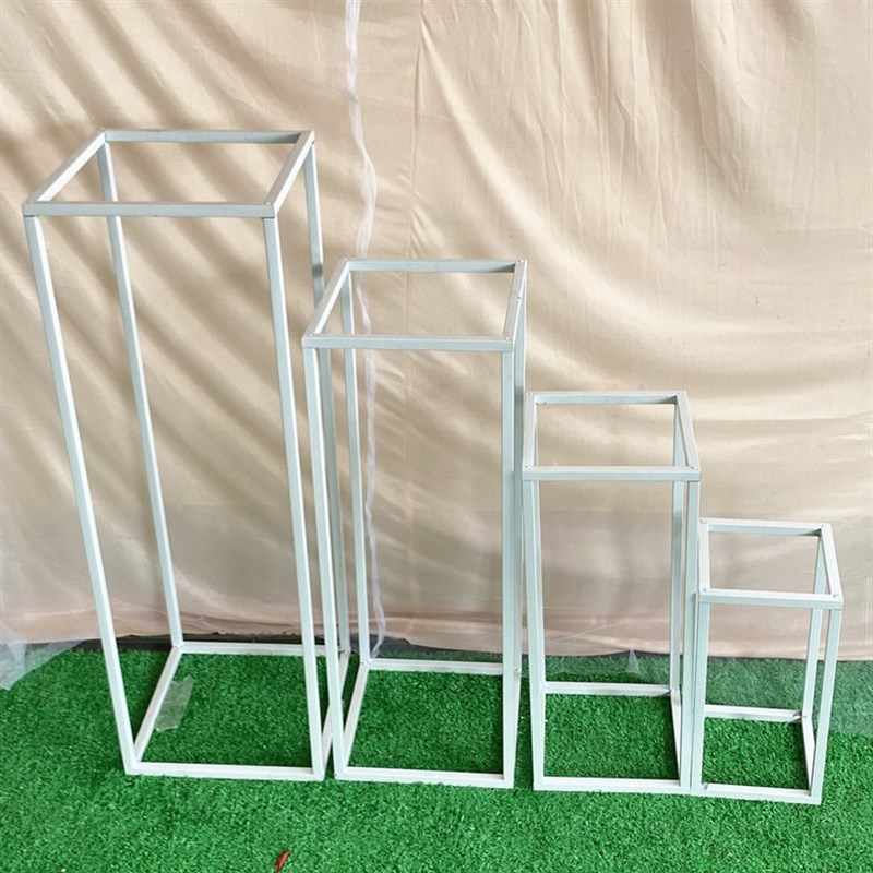 婚庆几何路引新款道具铁艺方框酒店礼堂布置橱窗装饰摆件T台花架