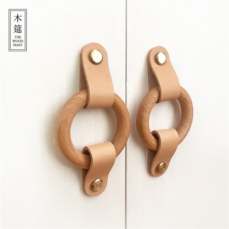 设计师款现代简约风衣柜门大柜门实木拉手木环牛皮拉手