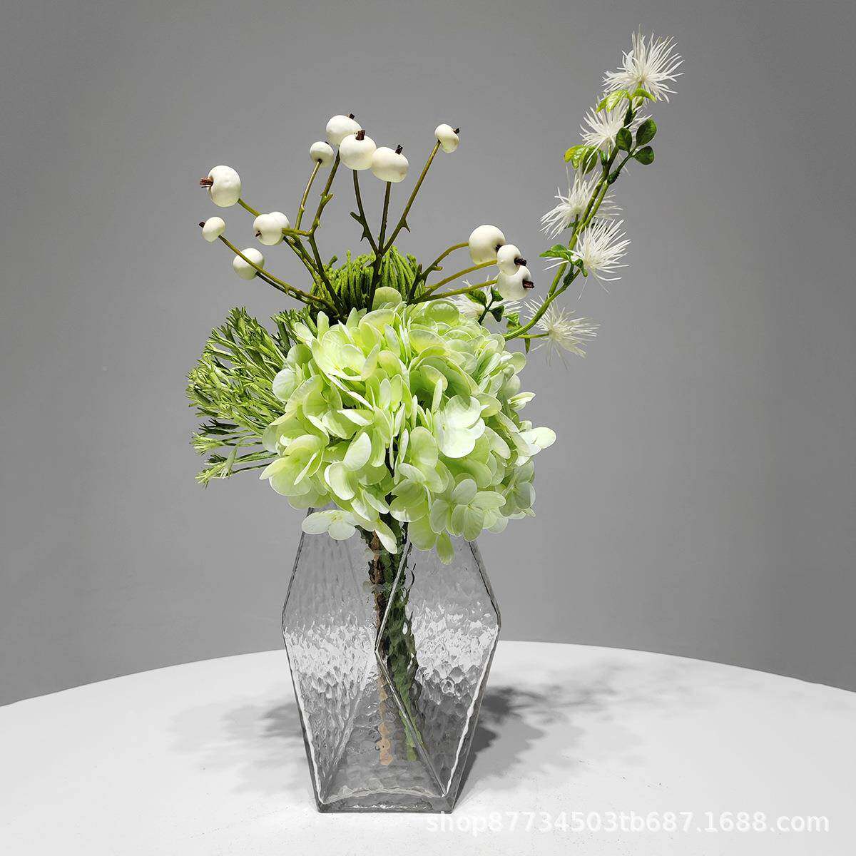 现代UGA简约玻璃花瓶花仿真花创意轻奢客厅茶几高端器色桌花绿饰