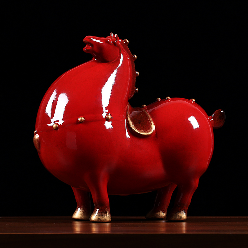 招财红色唐马摆件陶瓷家居客厅办公桌面酒柜装饰摆设瓷器马工艺品