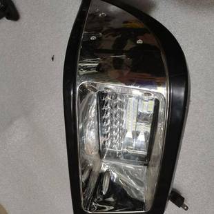 右.LD大视野款 3B9NIU4.80E4分左 前大灯 0宁波迪尔配拖拉机件