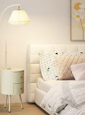 网红落灯奶柜油风客厅室沙发艺55252术设计感网红床地头卧台灯一