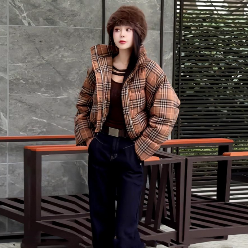 冬季新款韩版格子小个子面包服时尚立领外套2025年加厚短款棉服女