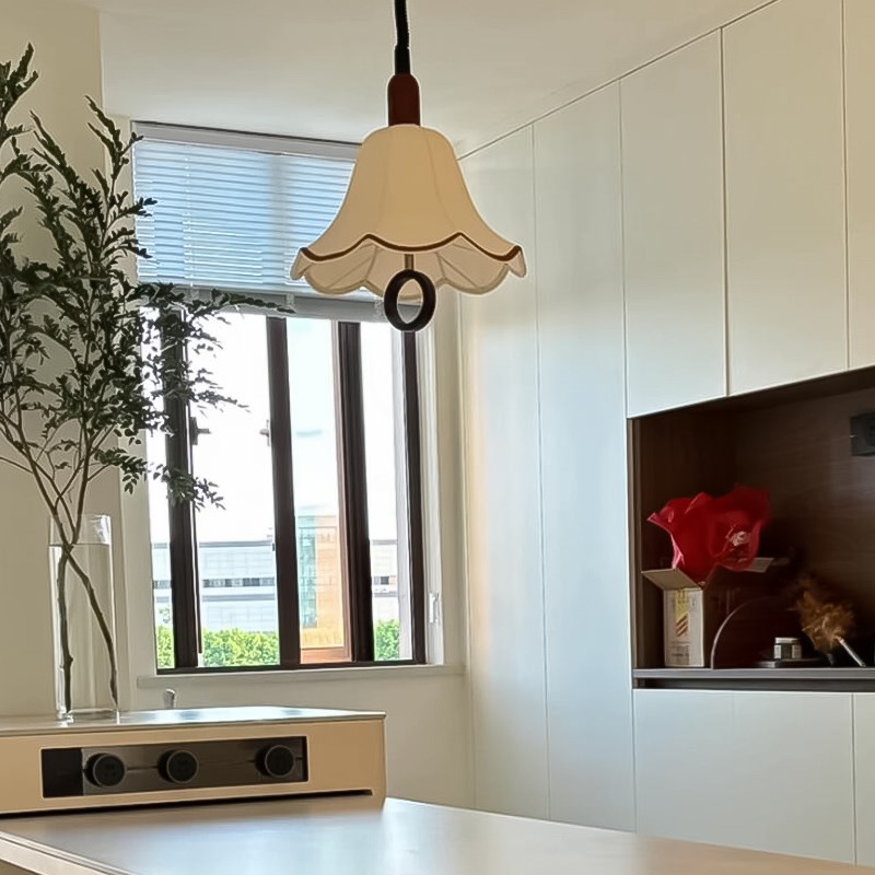 中古法式餐厅餐桌卧室布艺吊灯侘寂风复古实木花朵造型氛围感吊灯