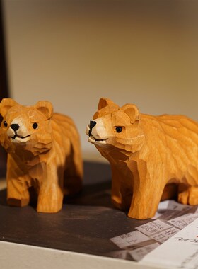 小棕熊手工木雕摆件可爱卡通动物治愈系办公桌面装饰品好物工艺品