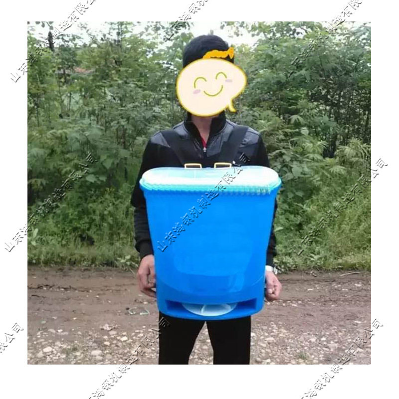 家用小型电动撒肥机背负式农用施肥播种机器鱼塘养鱼饲料撒播机
