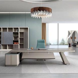 新款老板办公桌简约现代经理桌总裁桌商务大班台主管桌椅轻奢组合