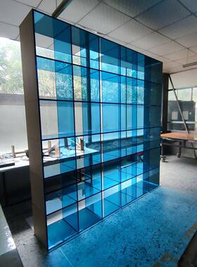 现代简约风蓝色透明亚克力多宝阁大型有机玻璃展示柜家居装饰柜