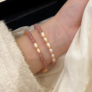 天然淡水珍珠草莓晶新中式甜美可爱招桃花叠戴手串手链女精致手饰