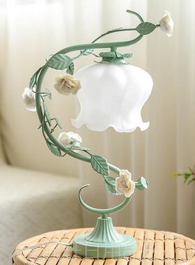 高档心绿色古浪漫欧式台灯卧室ins公主玫瑰花朵少女女孩风田覆园