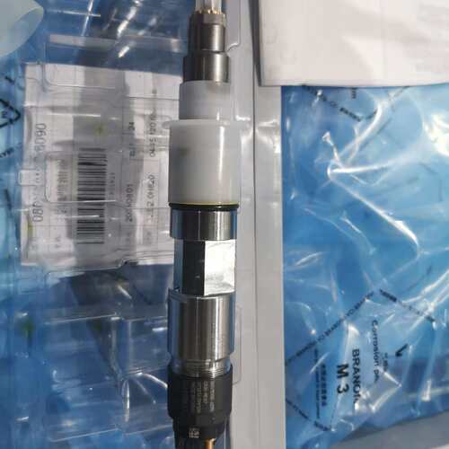 适用重汽豪沃豪瀚重汽发动机喷油器080V10100-6090
