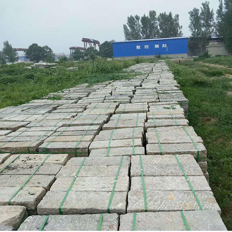 民间旧石材古建老石块青石垒墙石老铺路石花岗岩旧桥石园林踏步石