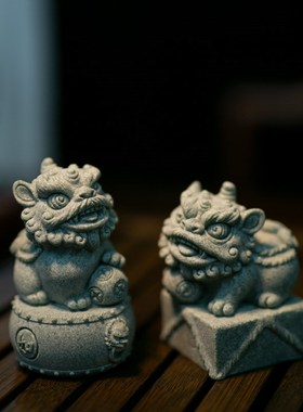 中式国潮鼓狮子茶宠小摆件创意青砂石招财瑞兽石狮子家居桌面装饰