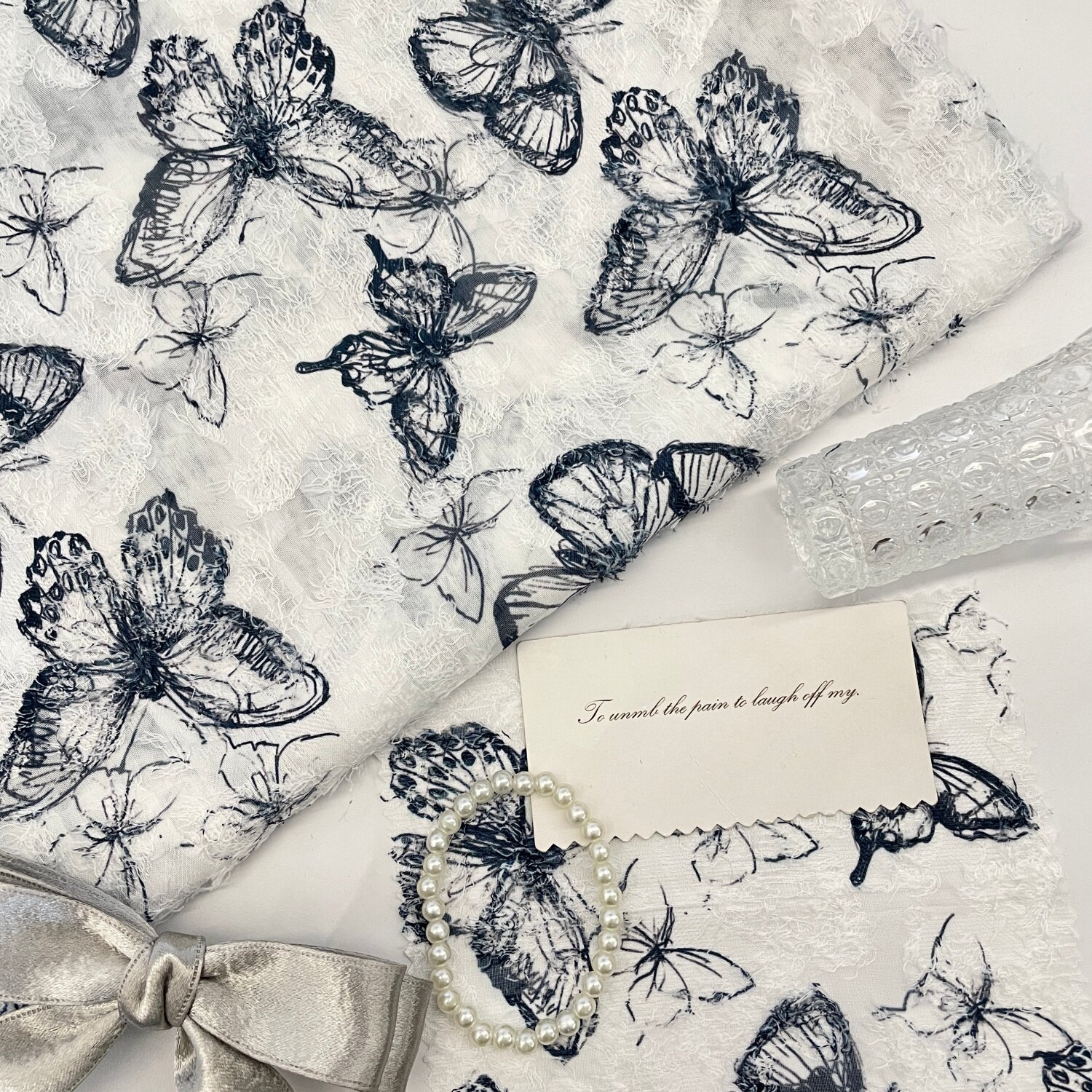 轻奢立体蝴蝶剪花面料 黑白素描风 设计师款礼服裙网纱布
