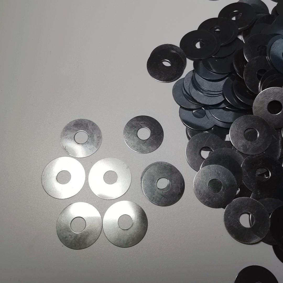 源头产地厂家供货纯钼垫片 磨光钼垫圈 车光钼环 冲压钼垫片颗粒