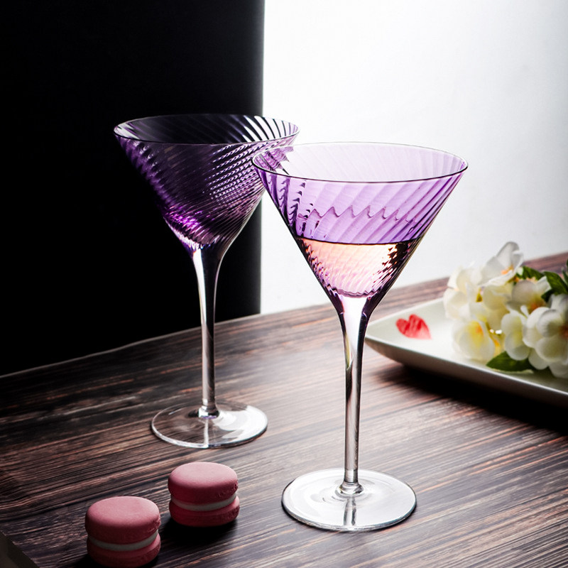 时尚新款水晶鸡尾酒杯酒吧香槟杯高脚杯幻紫竖纹甜酒杯马天尼酒杯