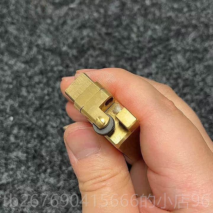 高档储油油式铜打火机手工煤铜打火 机 老式复古怀旧打火机 包黄,ZIPPO/瑞士军刀/眼镜,煤油打火机,淘宝优惠券,粉丝福利购,淘宝优惠卷