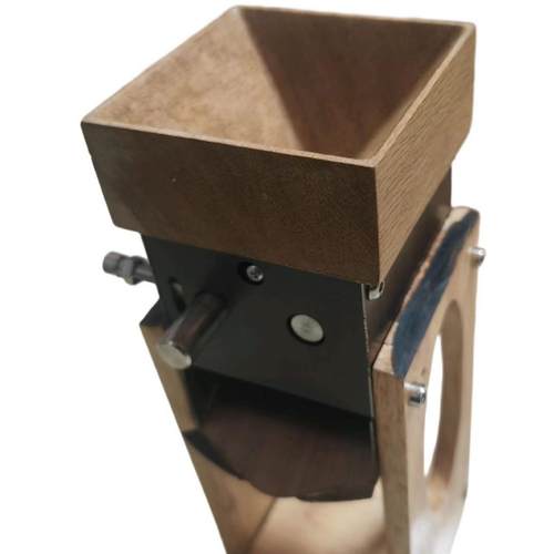 手动辊不锈对木质麦芽粉碎扁机压破碎机WHC木质漏斗小型家钢用