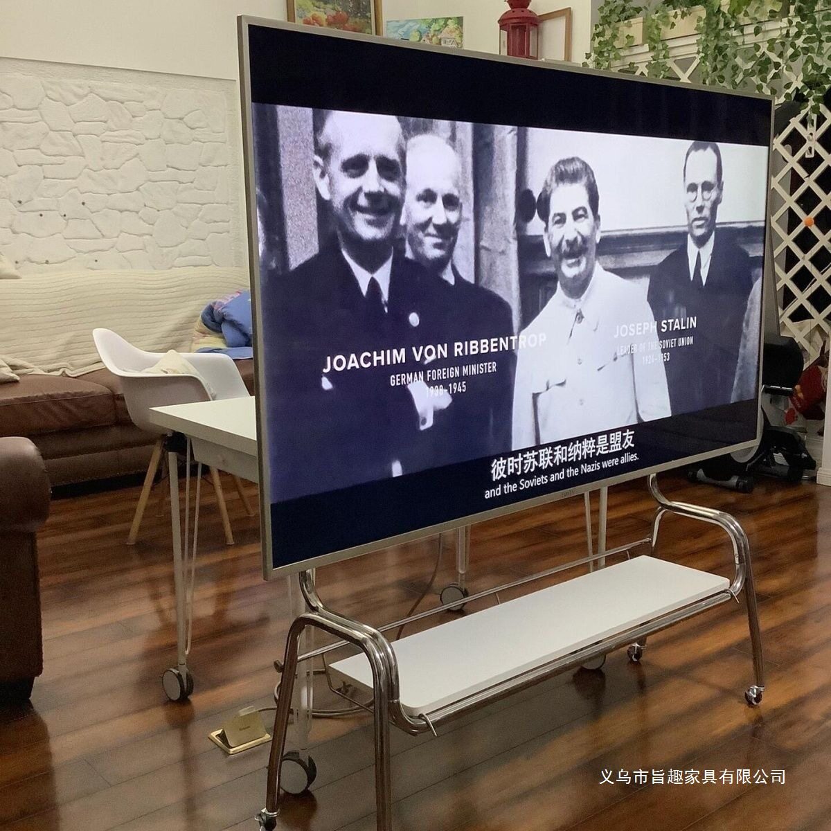 不锈钢电视支架金属带轮可移动客厅家用显示器挂架屏幕32-70寸用