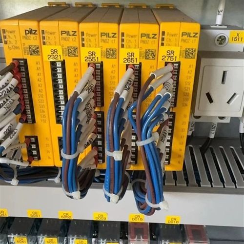 Pilz皮尔兹安全开关继电器 PNOZ C1 C2