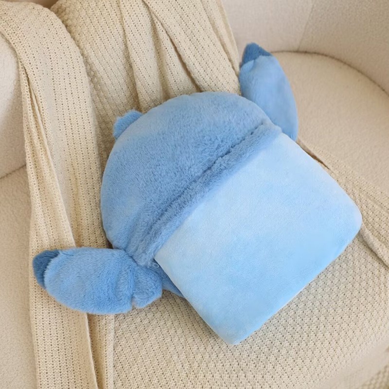 可爱卡通立体头型毛绒抱枕午睡毯两用二合一办公车载空调毯盖毯