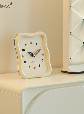 Mandelda家居卧室奶油风时钟客厅玄关装饰品电视柜座钟桌面摆件