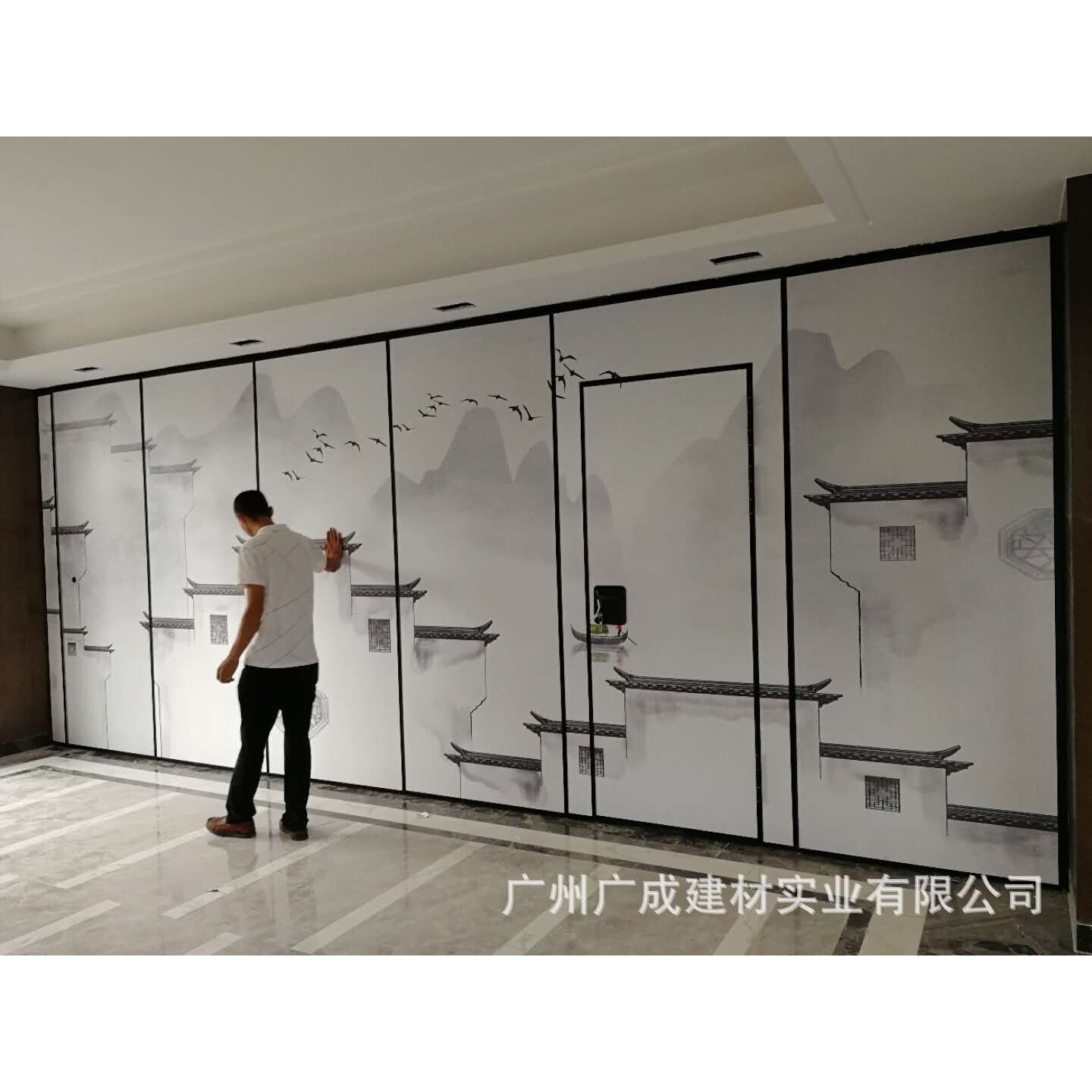 活动深色隔断墙 酒店移动隔音屏风 会厅饭店旋转折叠门