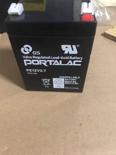 PORTALAC蓄电池PE12V2.7AH 进口小型电瓶仪器12伏2.7安电源