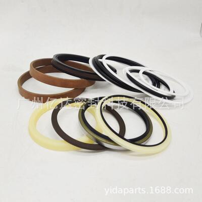 YRE小松2轮式挖掘机PW5-1PW0-013PW0-1大中小臂铲斗油缸油封修理