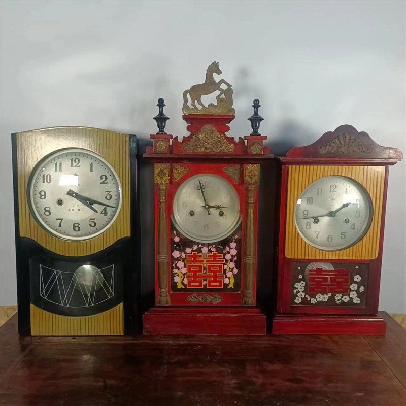 民俗怀旧老物件马头钟老挂钟座钟民俗馆展览摆件道具复古怀旧摆件