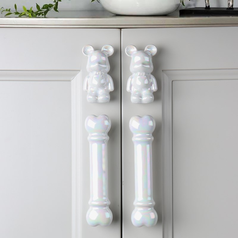 可爱暴力熊儿童房拉手现代简约高端定制衣柜门橱柜子抽屉彩色把手