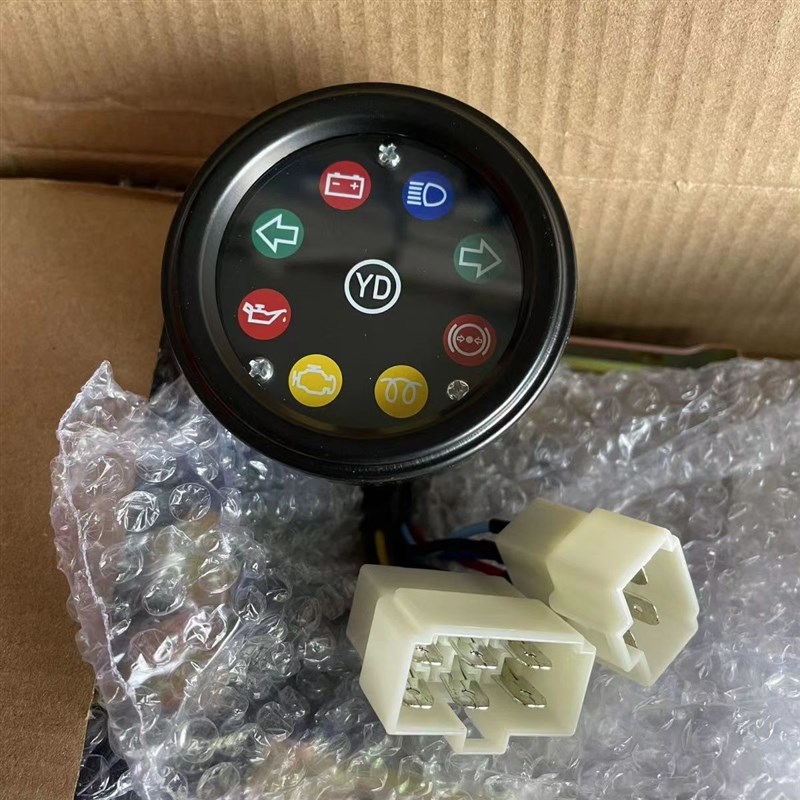 V拖拉机表 改装仪表的灯光指示表转向电压大灯转向机油故障