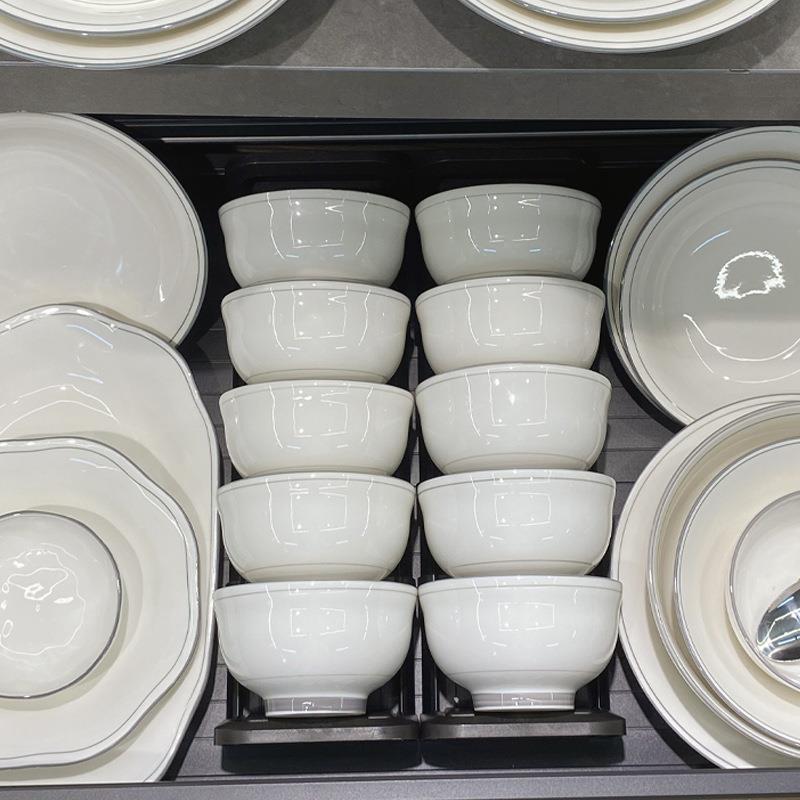 轻奢陶瓷餐具套装碗碟盘组合全套碗具盘子釉下彩家用简约饭盘厨具