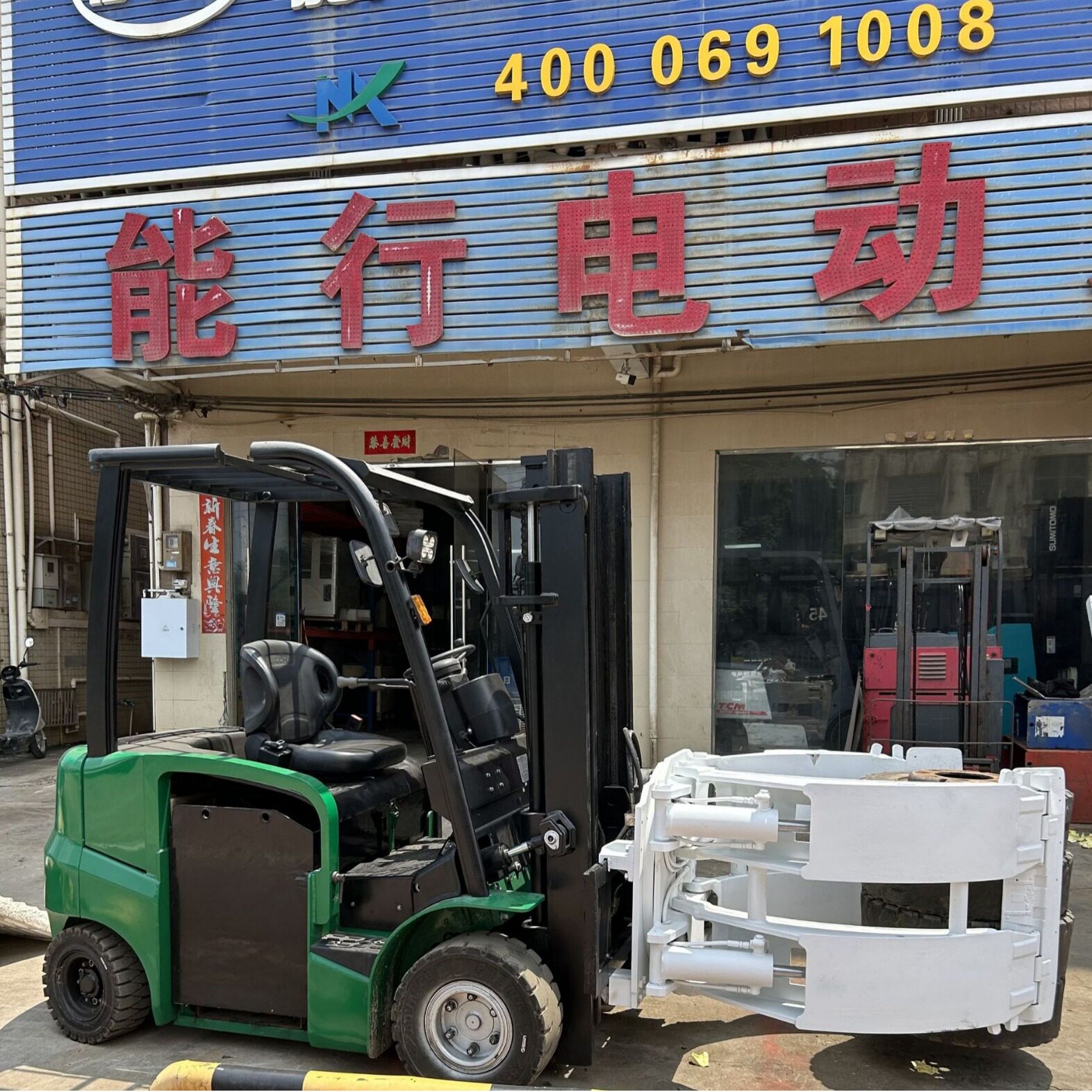 纸卷夹 卡斯卡特纸卷夹 HC电动叉车 圆纸夹 2.5吨杭叉电动叉车