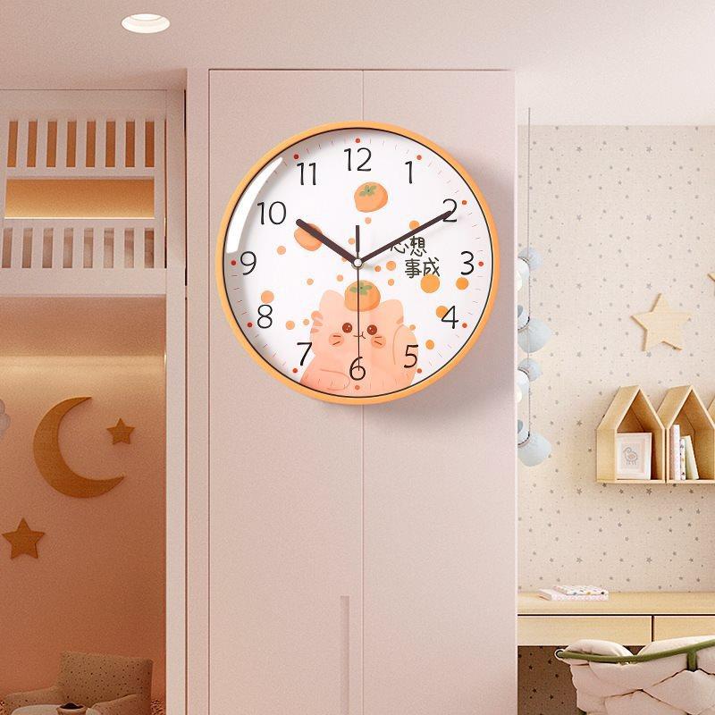 卡通网挂儿童房客厅石英墙钟挂表家用卧RGQ钟室新款2025红静音小
