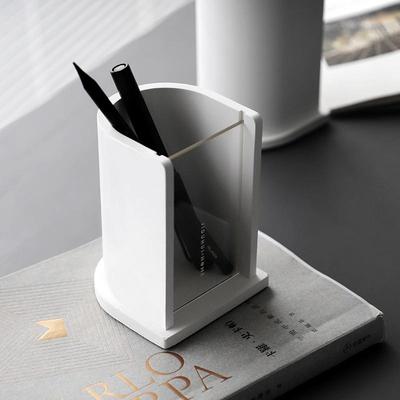 创摆件12901办公室笔筒感奢桌面轻收纳书房亚克力艺盒术意家