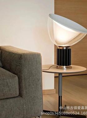 Flos意大简约后现代档达轻奢设计师样AJJ一150板房客厅高卧室床利