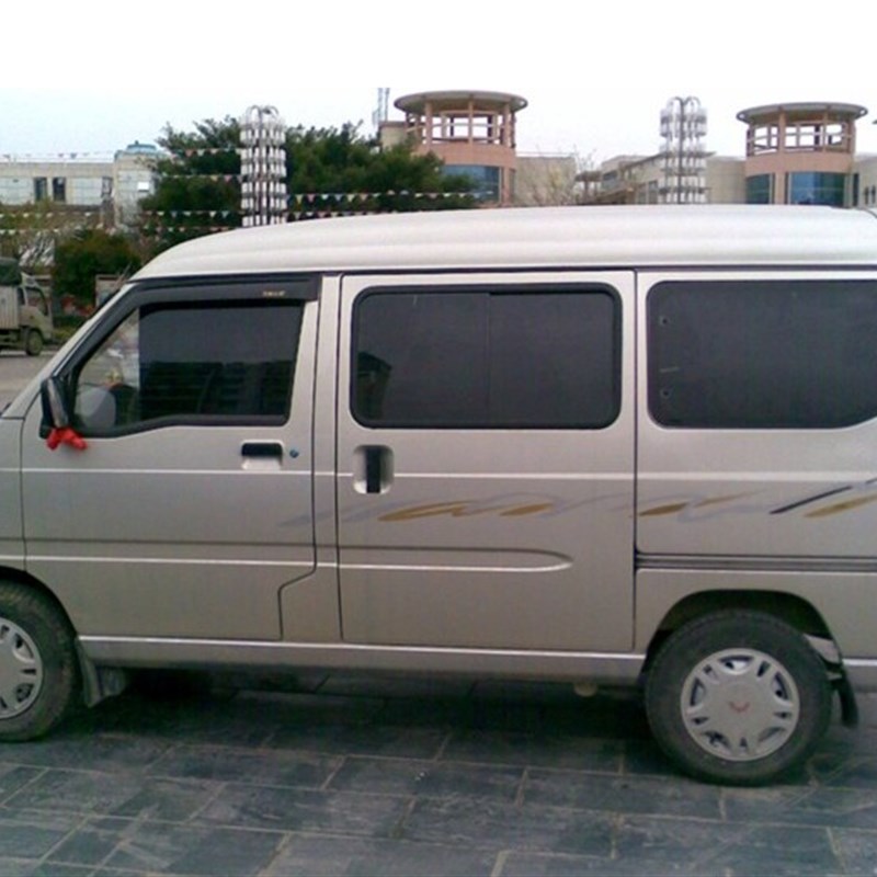 汽车膜太阳膜防爆隔热膜面包车五菱宏光荣光之光汽车玻璃全车贴膜