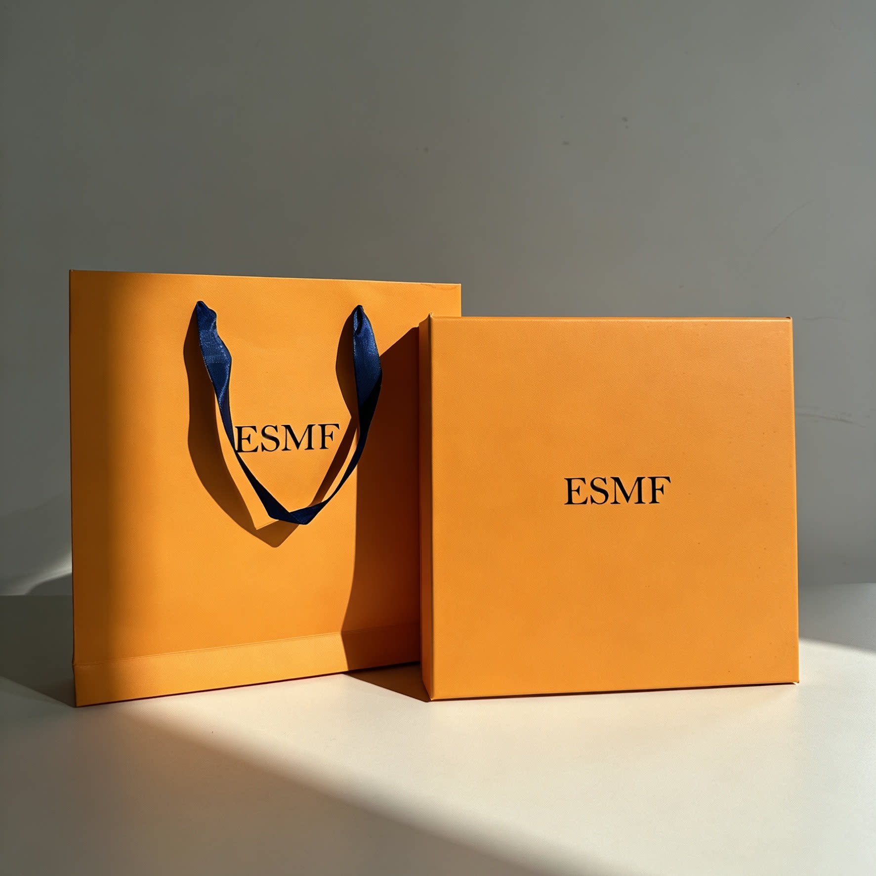 ESMF品牌礼盒丝巾围巾礼品包装礼盒，不单卖，单拍不发！