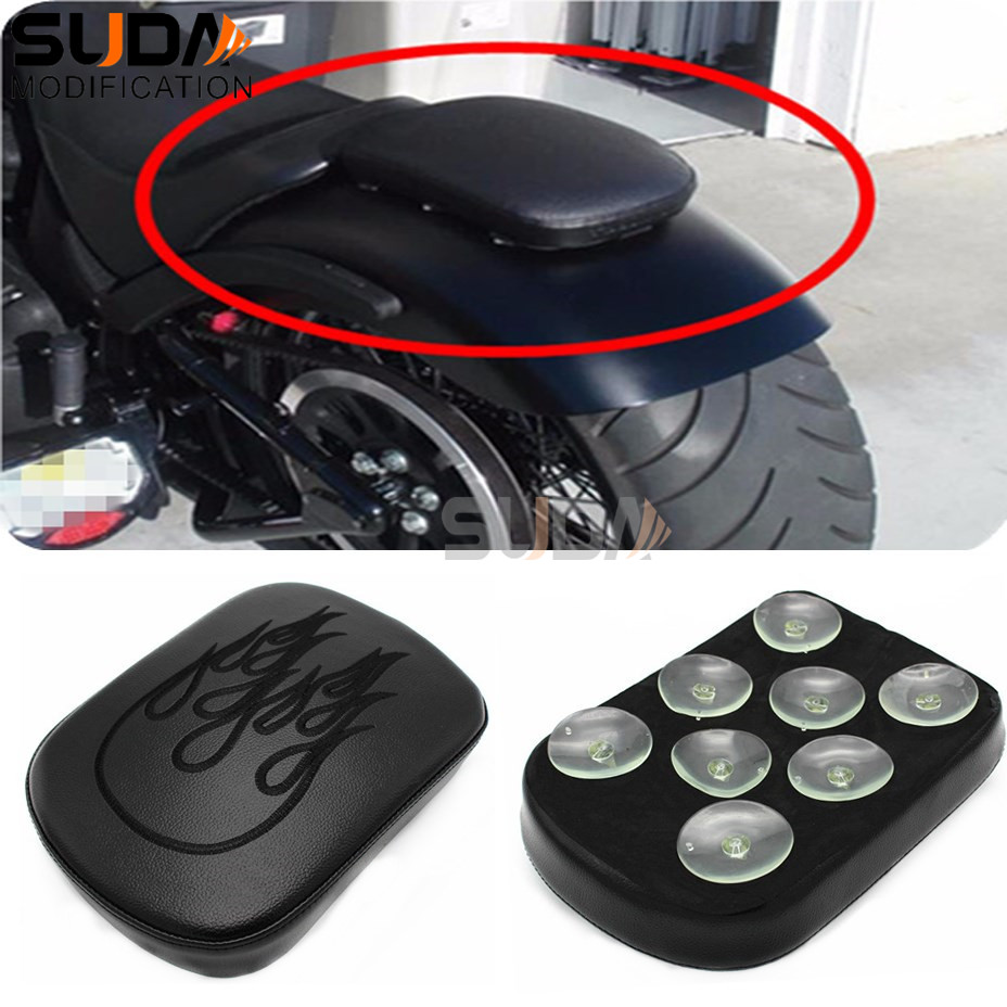 适用哈雷XL883/1200 X48戴娜通用改装复古吸盘后坐垫后座包快拆卸