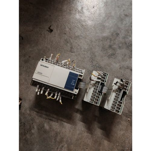 出售s菱PLC,型号FX1N-40MT-001和FX2N-1