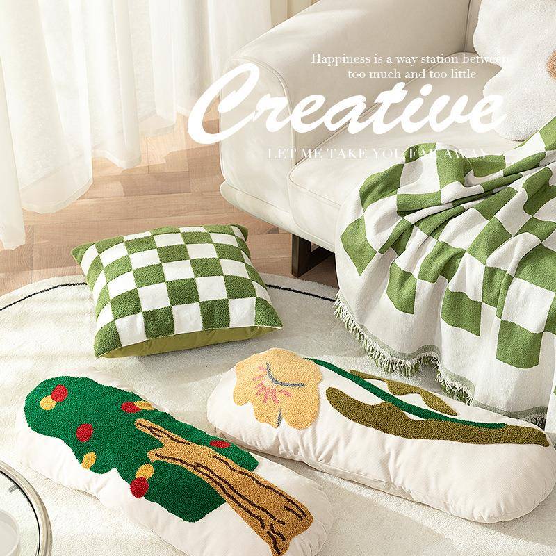 新款创意一棵树绣花抱枕汽车办公室沙发靠枕套靠垫休息抱枕